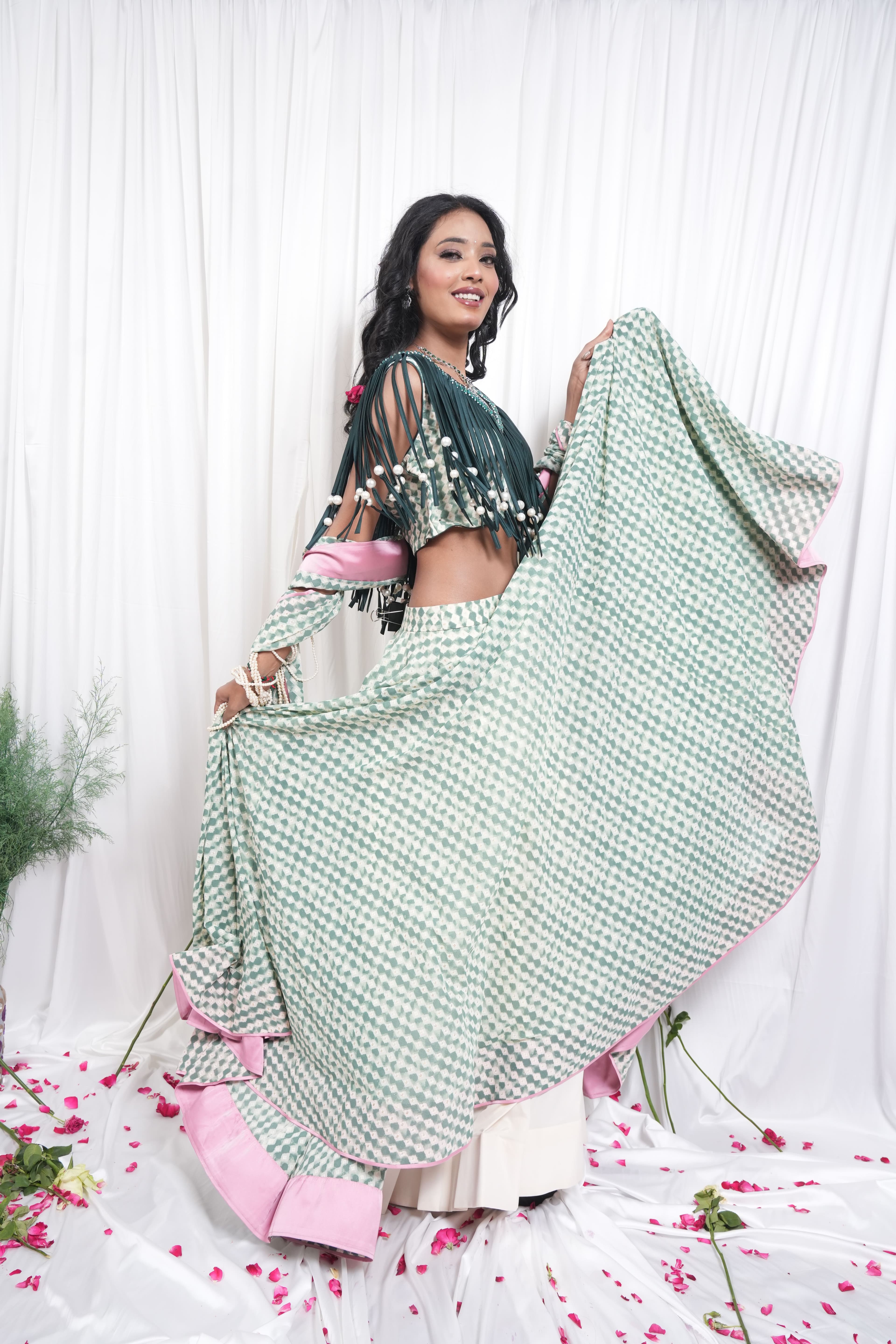 Lehnga 11